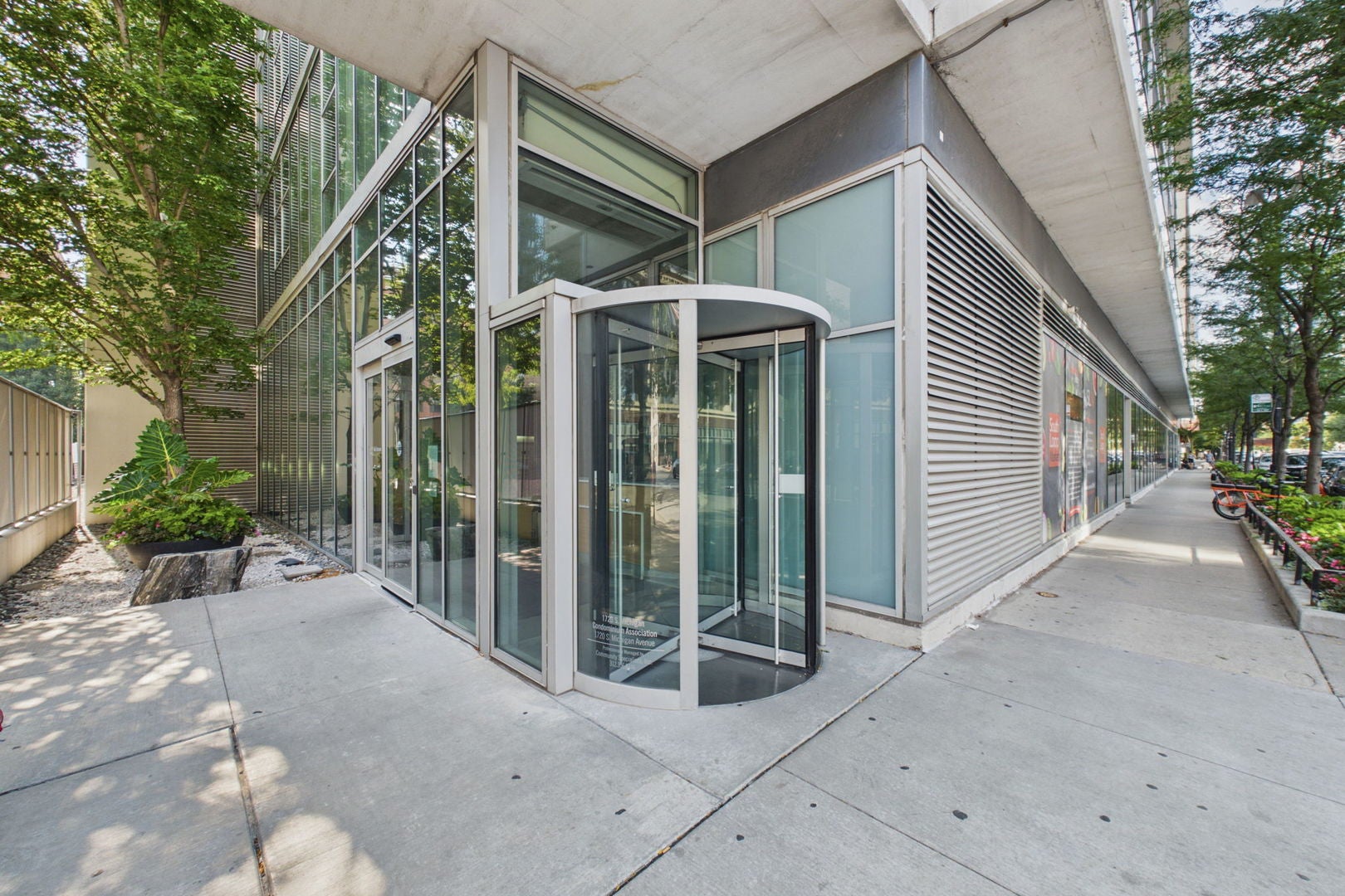 1720 S Michigan Avenue 704