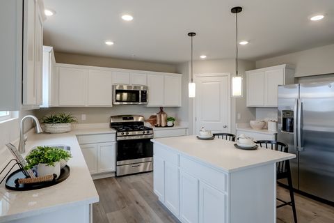 Tiny photo for 428 Collingwood Road, South Elgin, IL 60177 (MLS # 12453626)