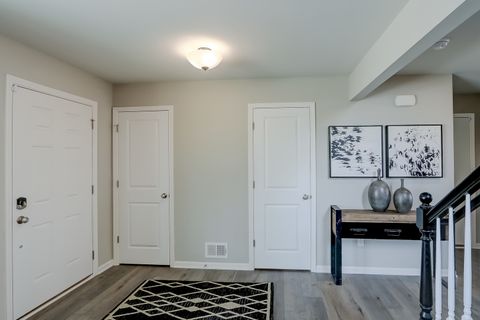 Tiny photo for 428 Collingwood Road, South Elgin, IL 60177 (MLS # 12453626)