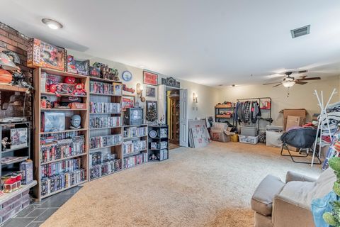 Tiny photo for 10908 S Kilbourn Avenue, Oak Lawn, IL 60453 (MLS # 12601851)