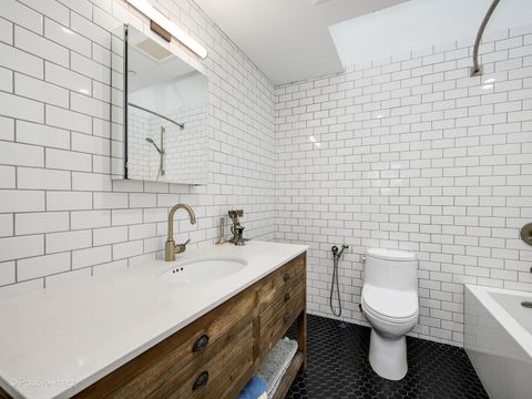 Tiny photo for 1617 S Michigan Avenue #312, Chicago, IL 60616 (MLS # 12652529)