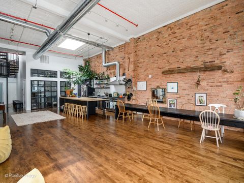 Tiny photo for 1617 S Michigan Avenue #312, Chicago, IL 60616 (MLS # 12652529)