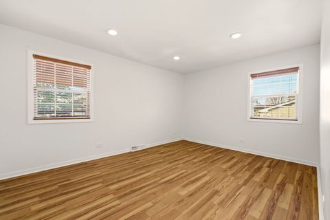 Tiny photo for 1432 Mitchell Trail, Elk Grove Village, IL 60007 (MLS # 12554023)