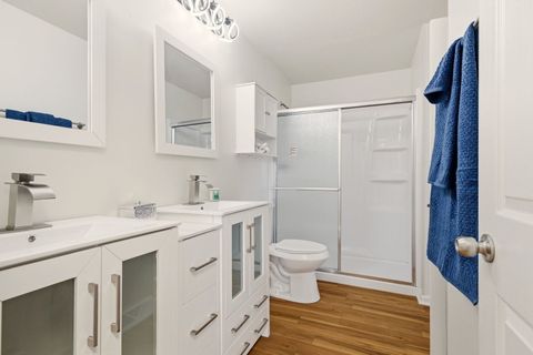 Tiny photo for 1432 Mitchell Trail, Elk Grove Village, IL 60007 (MLS # 12554023)