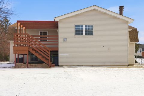 Tiny photo for 1432 Mitchell Trail, Elk Grove Village, IL 60007 (MLS # 12554023)