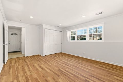 Tiny photo for 1432 Mitchell Trail, Elk Grove Village, IL 60007 (MLS # 12554023)