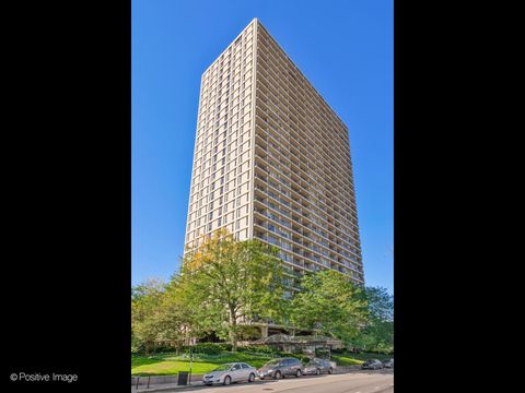 1960 N Lincoln Park West 710 Chicago IL 60614