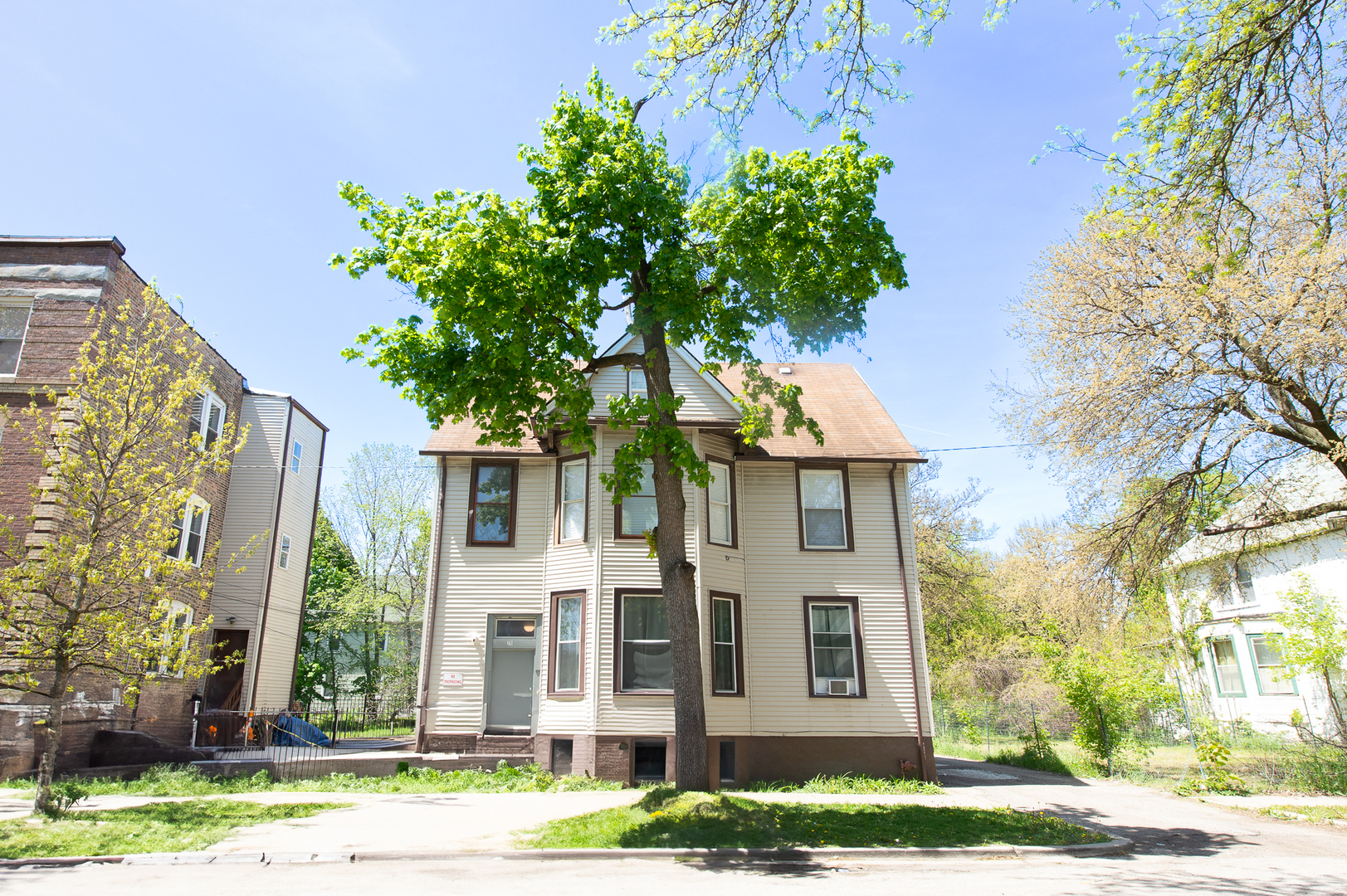 5400 W Fulton Street