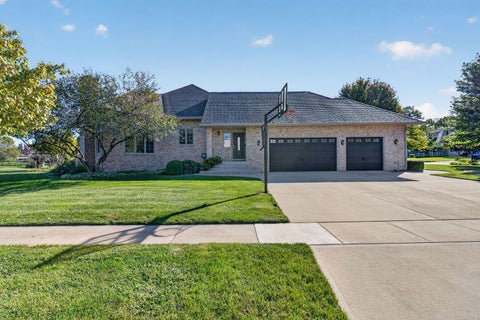 Tiny photo for 25118 W McMillin Drive, Channahon, IL 60410 (MLS # 12776898)