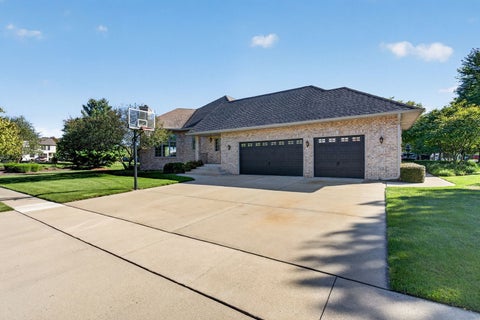 Tiny photo for 25118 W McMillin Drive, Channahon, IL 60410 (MLS # 12776898)