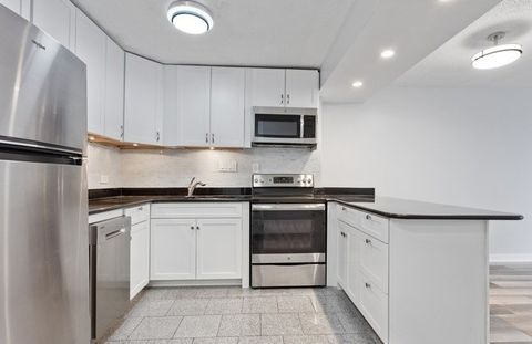 Tiny photo for 801 S Plymouth Court #615, Chicago, IL 60605 (MLS # 12597556)