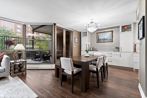 Tiny photo for 1310 N Ritchie Court #3A, Chicago, IL 60610 (MLS # 12573384)