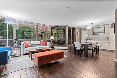 Tiny photo for 1310 N Ritchie Court #3A, Chicago, IL 60610 (MLS # 12573384)