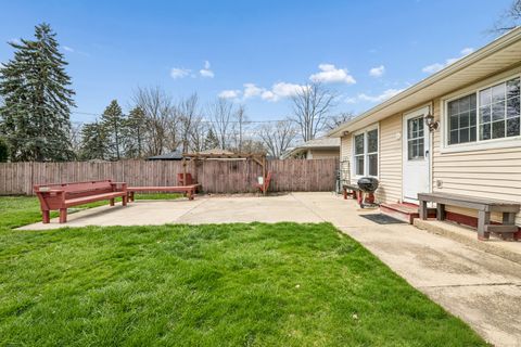 Tiny photo for 191 Ashland Avenue, Des Plaines, IL 60016 (MLS # 12558454)
