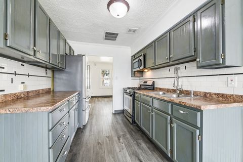 Tiny photo for 191 Ashland Avenue, Des Plaines, IL 60016 (MLS # 12558454)