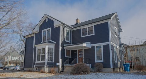Tiny photo for 709 Pennsylvania Avenue, Mendota, IL 61342 (MLS # 12556291)