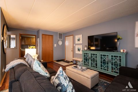 Tiny photo for Crestwood, IL 60418 (MLS # 12530525)