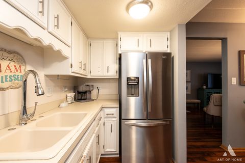 Tiny photo for Crestwood, IL 60418 (MLS # 12530525)