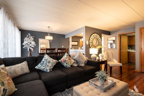 Tiny photo for Crestwood, IL 60418 (MLS # 12530525)