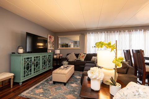 Tiny photo for Crestwood, IL 60418 (MLS # 12530525)