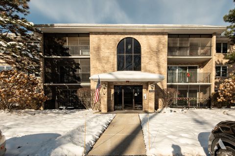 Tiny photo for Crestwood, IL 60418 (MLS # 12530525)