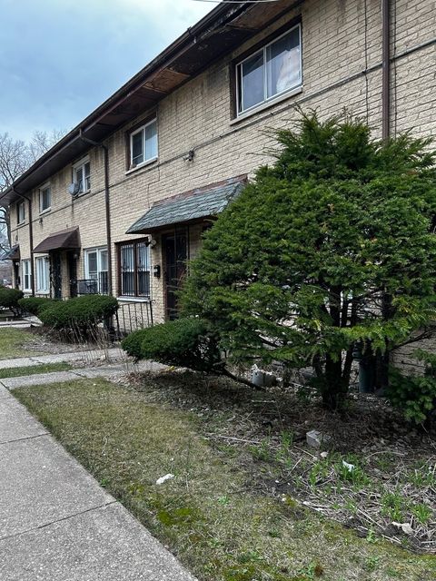 Tiny photo for 1142 E 81st Street #C, Chicago, IL 60619 (MLS # 12597893)