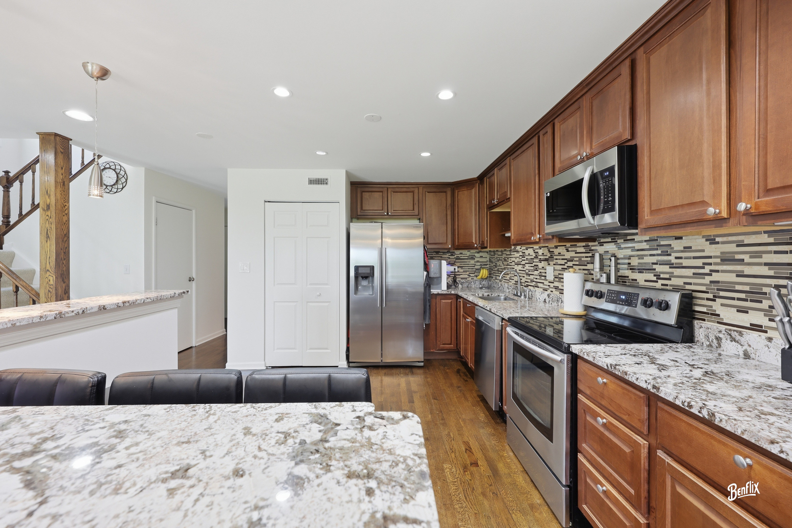 686 MALLARD Lane