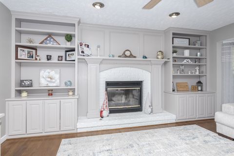 Tiny photo for 3304 Barrington Road, Bloomington, IL 61704 (MLS # 12582170)