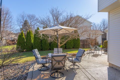 Tiny photo for 3304 Barrington Road, Bloomington, IL 61704 (MLS # 12582170)