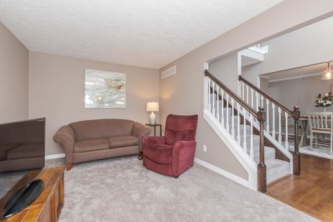 Tiny photo for 3304 Barrington Road, Bloomington, IL 61704 (MLS # 12582170)