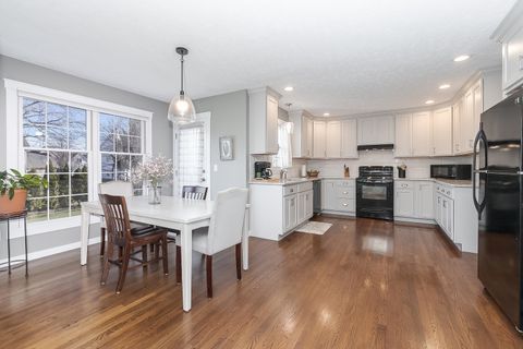 Tiny photo for 3304 Barrington Road, Bloomington, IL 61704 (MLS # 12582170)