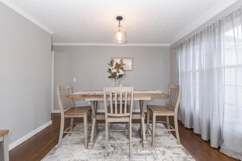 Tiny photo for 3304 Barrington Road, Bloomington, IL 61704 (MLS # 12582170)