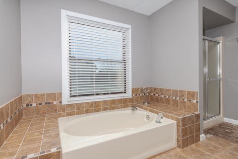 Tiny photo for 3304 Barrington Road, Bloomington, IL 61704 (MLS # 12582170)