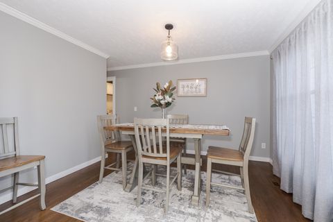 Tiny photo for 3304 Barrington Road, Bloomington, IL 61704 (MLS # 12582170)