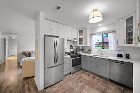 Tiny photo for 1651 Dover Court #A, Wheaton, IL 60189 (MLS # 12709037)