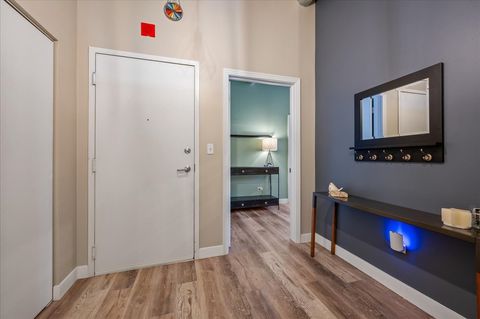 Tiny photo for 811 W 15th Place #708, Chicago, IL 60608 (MLS # 12511354)