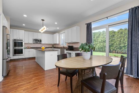 Tiny photo for 2890 Daulton Drive, Buffalo Grove, IL 60089 (MLS # 12621657)