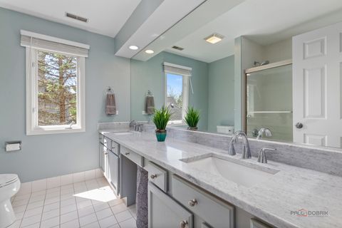 Tiny photo for 2890 Daulton Drive, Buffalo Grove, IL 60089 (MLS # 12621657)