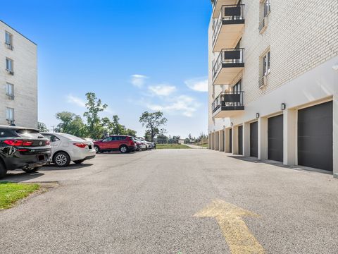 Tiny photo for 8015 W O'connor Drive #4B, River Grove, IL 60171 (MLS # 12490284)