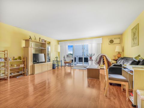 Tiny photo for 8015 W O'connor Drive #4B, River Grove, IL 60171 (MLS # 12490284)