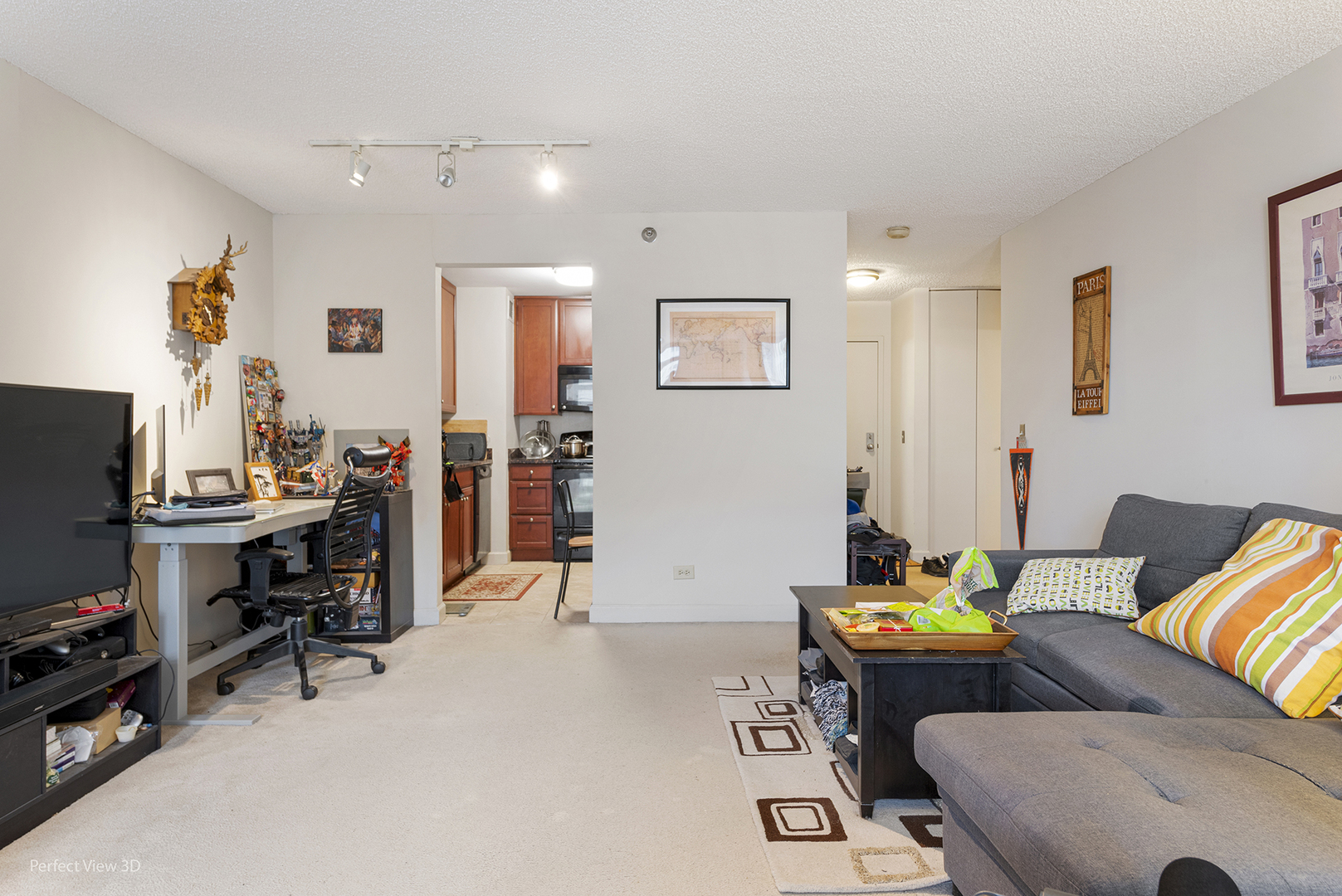 200 N Dearborn Street 2105