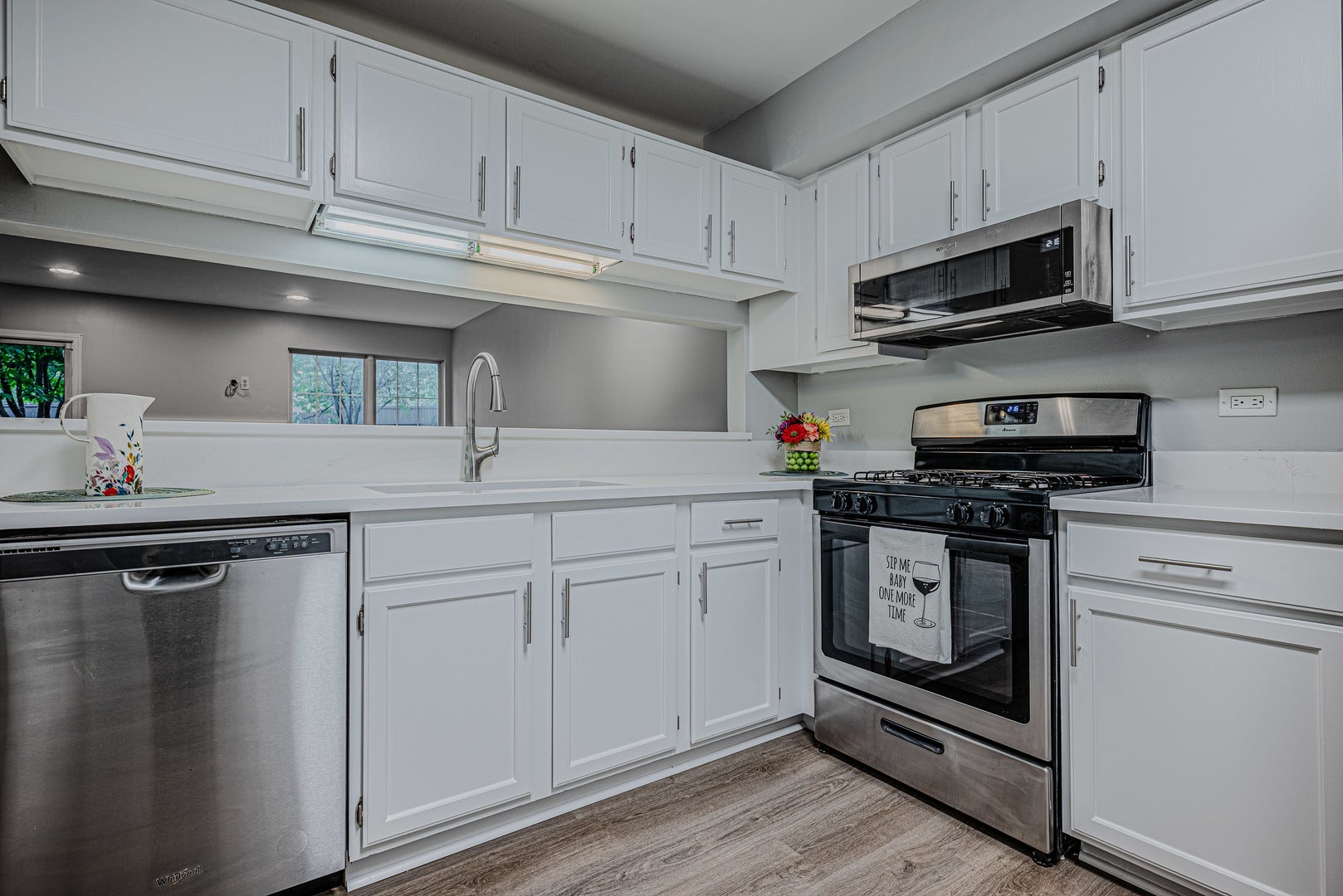 1069 Talbots Lane 1069