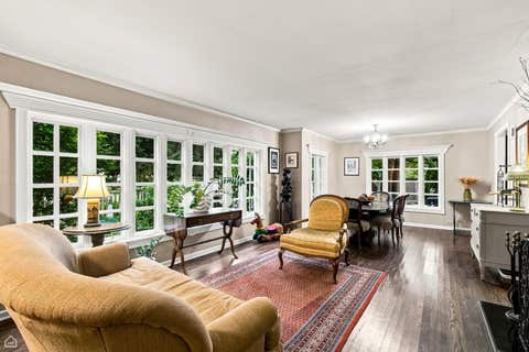 Tiny photo for 901 Cherokee Road, Wilmette, IL 60091 (MLS # 12732318)