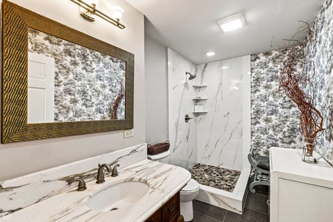 Tiny photo for 901 Cherokee Road, Wilmette, IL 60091 (MLS # 12732318)