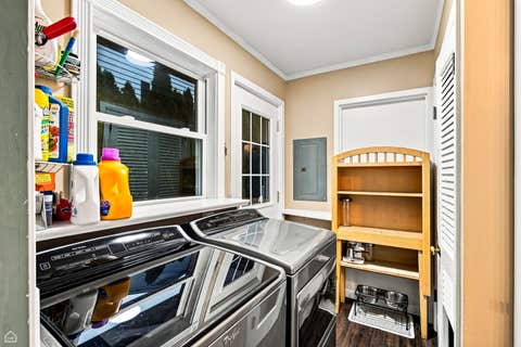Tiny photo for 901 Cherokee Road, Wilmette, IL 60091 (MLS # 12732318)