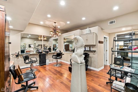 Tiny photo for 901 Cherokee Road, Wilmette, IL 60091 (MLS # 12732318)