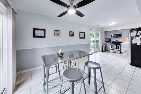 Tiny photo for 1720 E Shannon Lane #6, Palatine, IL 60074 (MLS # 12772177)