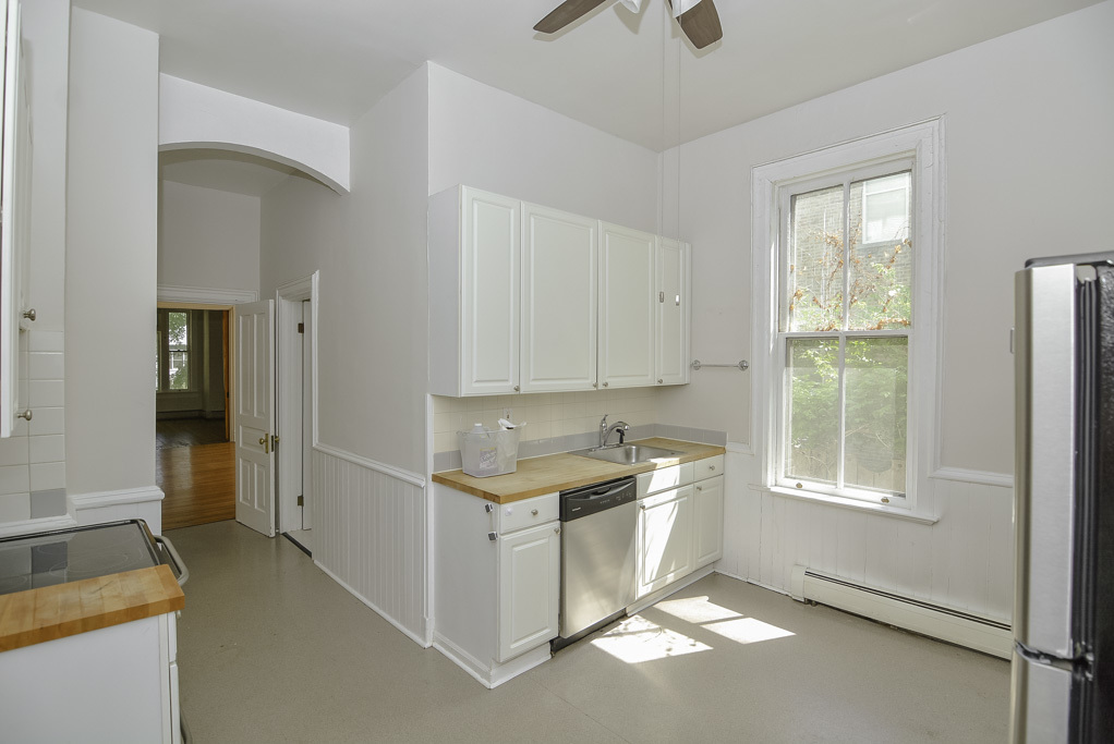 1441 W Warner Avenue 1