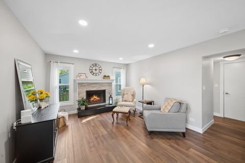 Tiny photo for 5S742 Meadow Lake Drive, Naperville, IL 60540 (MLS # 12632258)