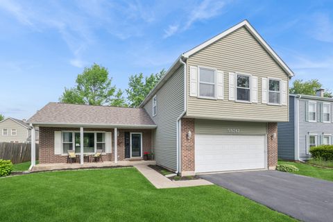 Photo of 5S742 Meadow Lake Drive, Naperville, IL 60540 (MLS # 12632258)